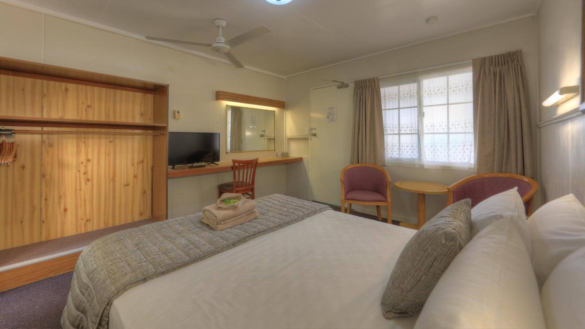 Atherton Hinterland Motel Стая снимка