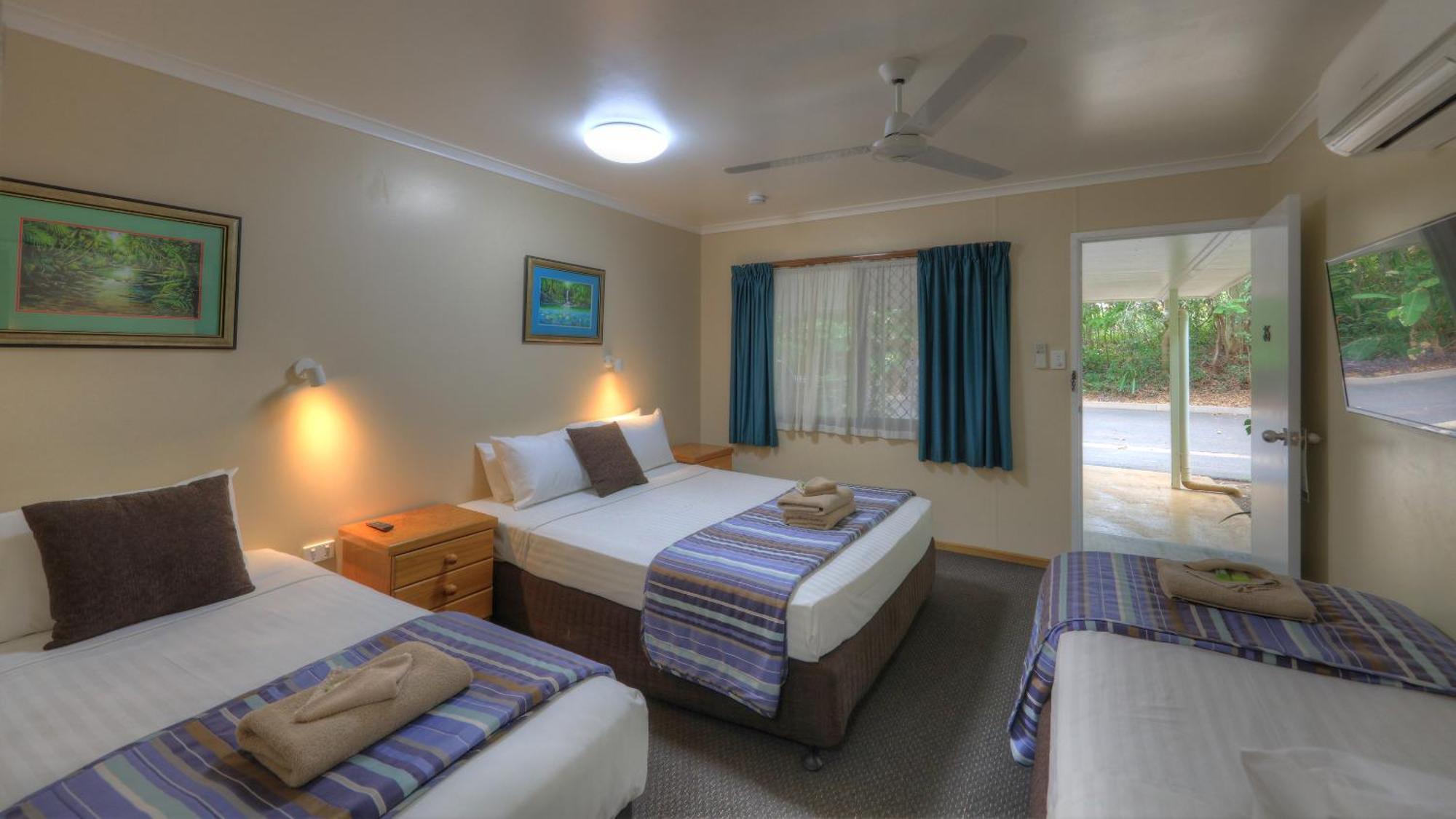 Atherton Hinterland Motel Стая снимка