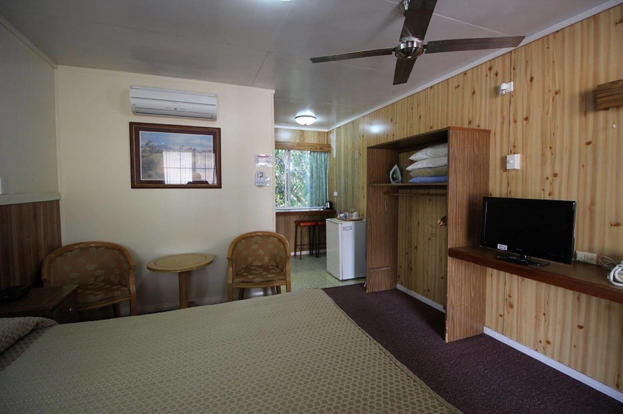 Atherton Hinterland Motel Екстериор снимка