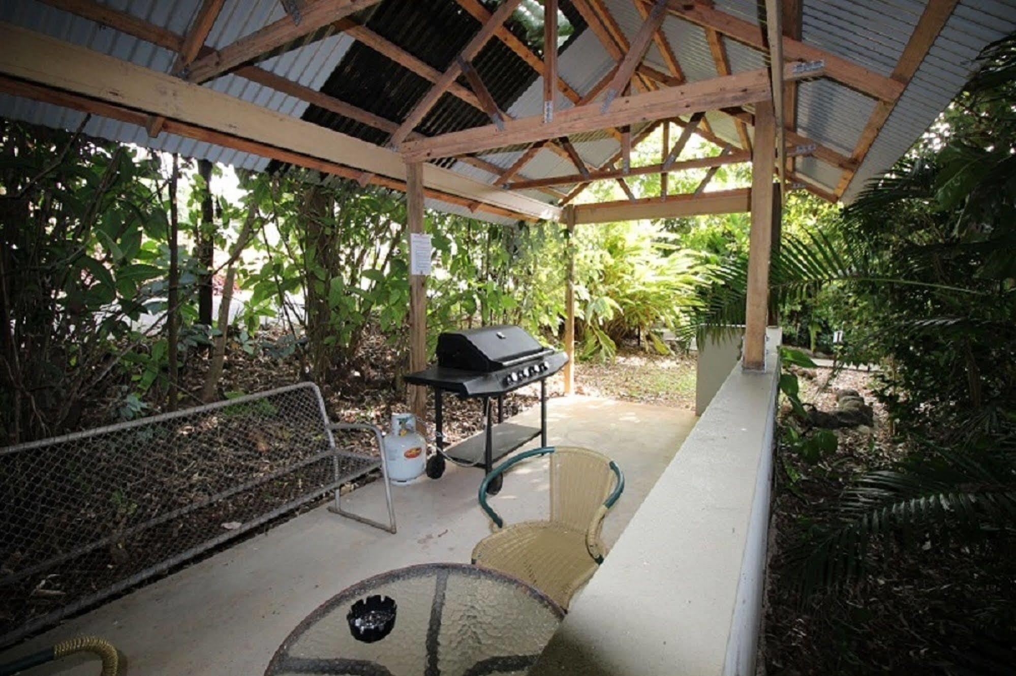Atherton Hinterland Motel Екстериор снимка
